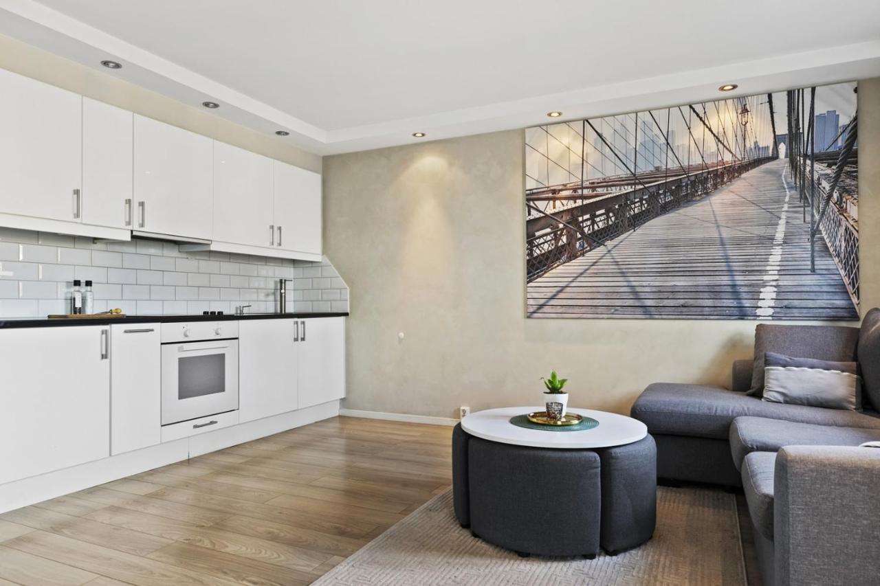 Mitt Hotell Apartments Мосс Экстерьер фото